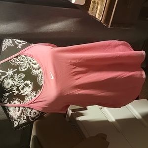 NWT Nike Top SZ L